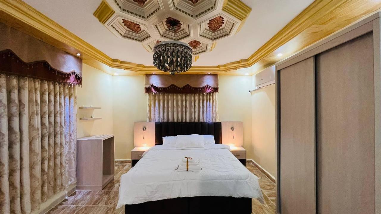 Petra Glamour Hostel At Tayyibah Екстер'єр фото